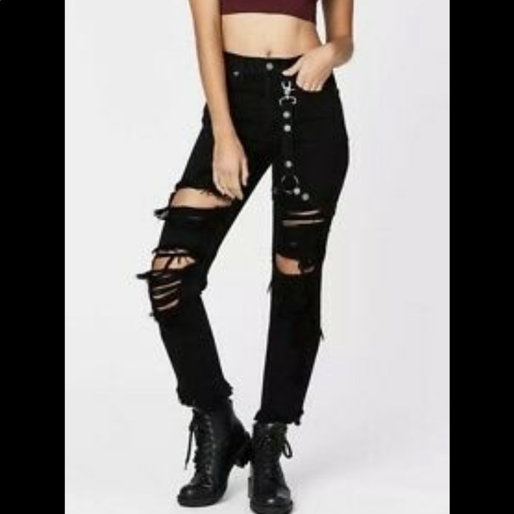 Carmar black ripped jeans. Size 25.